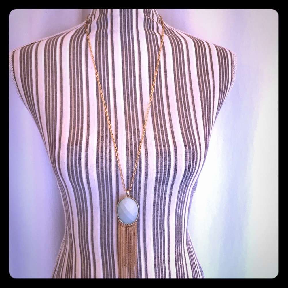 Necklace. Approx 20” long. Cute & unique. EUC